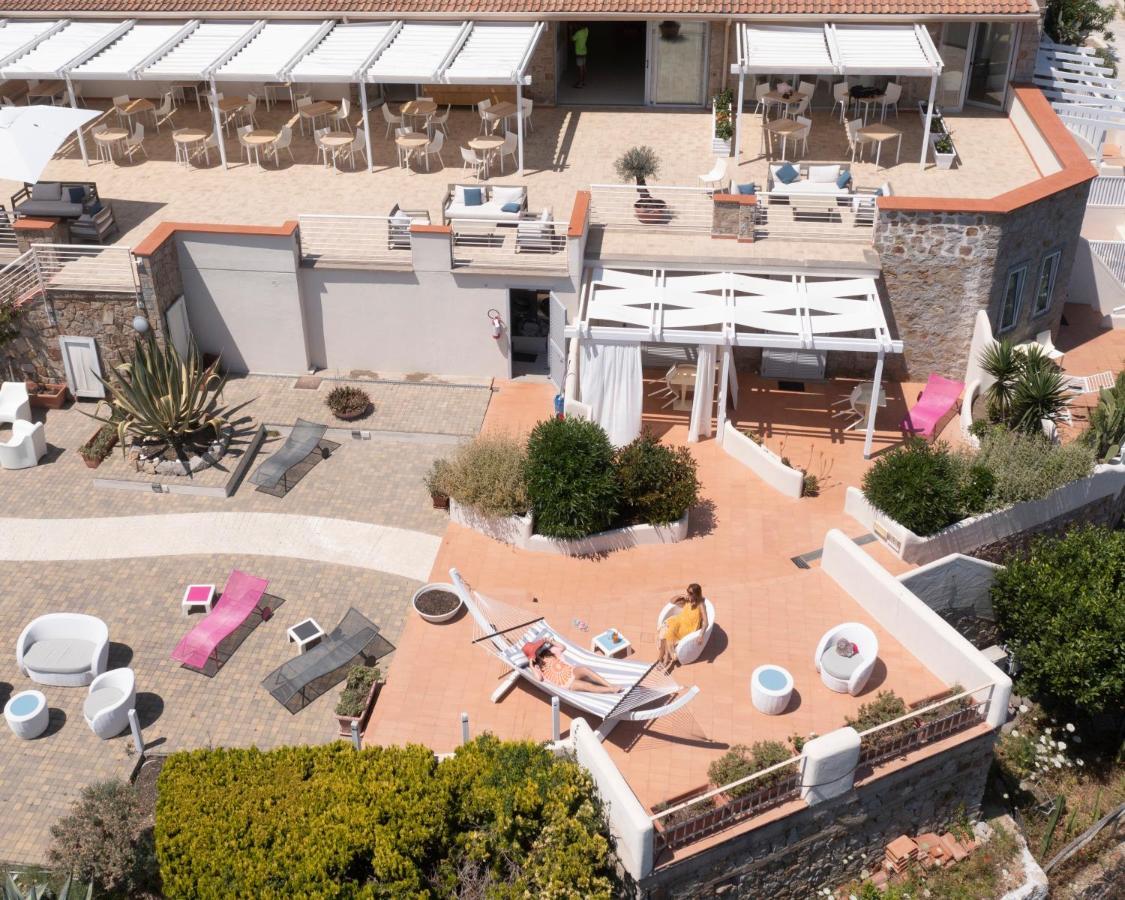 Hotel Arenella Giglio Porto Exterior foto