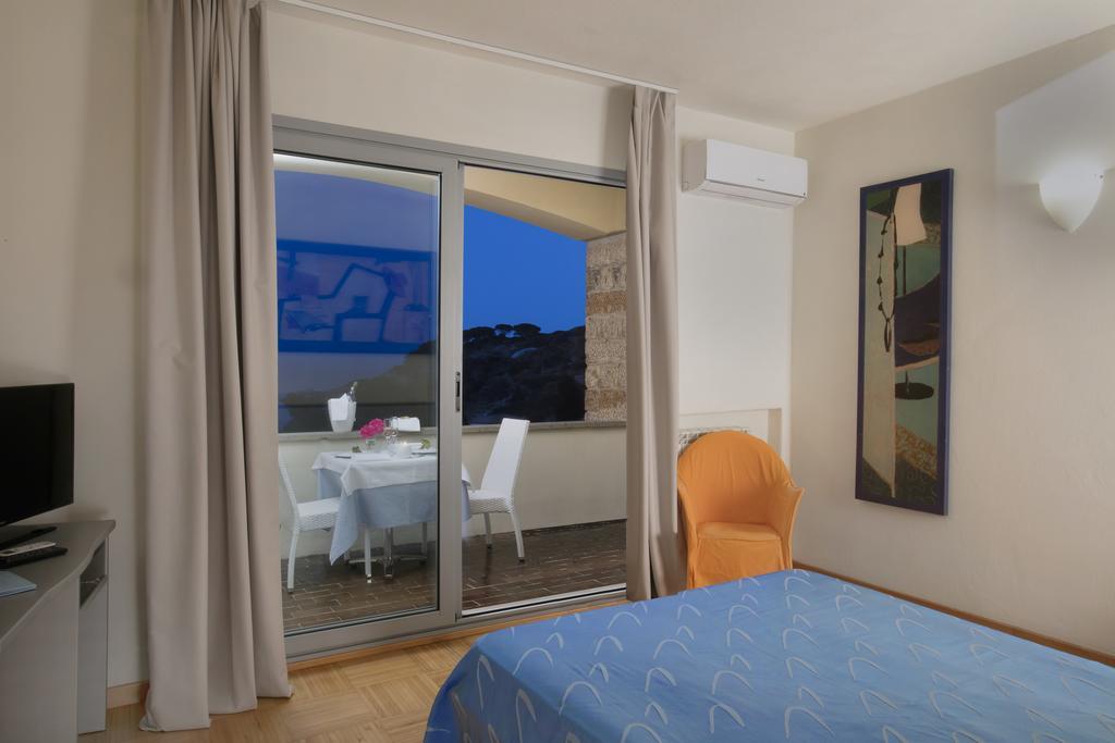 Hotel Arenella Giglio Porto Exterior foto